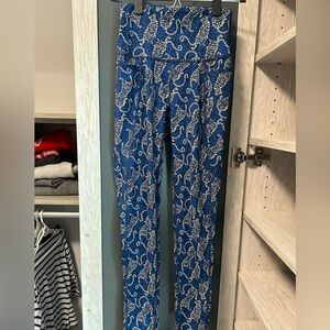 Lilly Pulitzer Luxe Leggings with Leopards